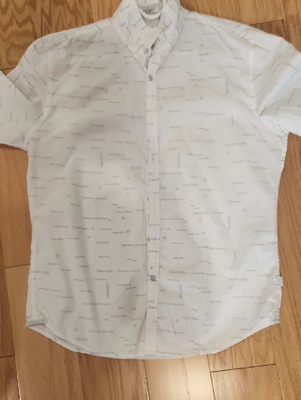 Calvin Klein White Button-Up Shirt Body Fit with Subtle Gray Logo Print Large - Picture 7 of 16